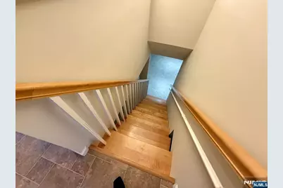 5 Earnshaw Place, Clifton, NJ 07013 - Photo 19