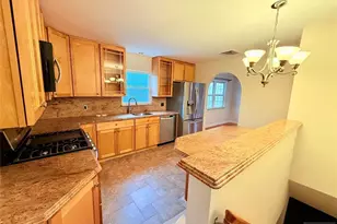 5 Earnshaw Pl, Clifton, NJ 07013 - Photo 7