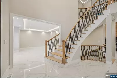 25 Macarthur Avenue, Closter, NJ 07624 - Photo 15