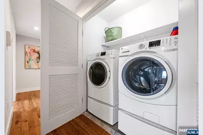 275 14th B #B, Palisades Park, NJ 07650 - Photo 31