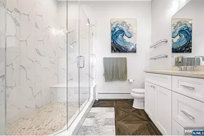 275 14th B #B, Palisades Park, NJ 07650 - Photo 23