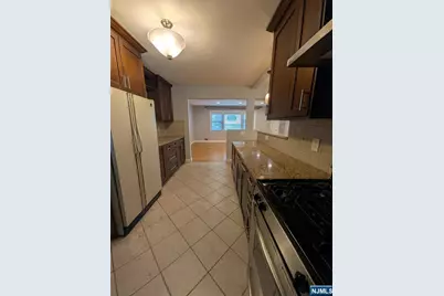 50 Kipp Avenue 1 #1, Elmwood Park, NJ 07407 - Photo 7