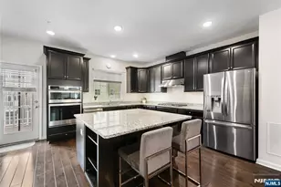 12 Marshall Ln, Wood Ridge, NJ 07075 - Photo 9