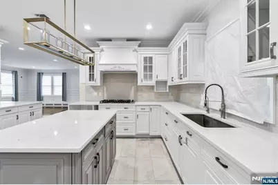 315 Mary Street, Englewood, NJ 07631 - Photo 15