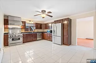 351 Macarthur Ave 2, Garfield, NJ 07026 - Photo 7