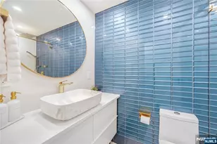 200 Winston 1008, Cliffside Park, NJ 07010 - Photo 15