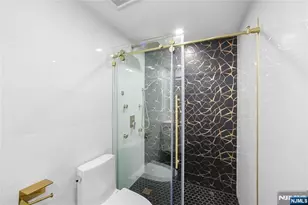 200 Winston 1008, Cliffside Park, NJ 07010 - Photo 23