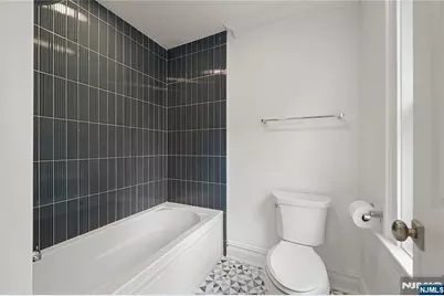 40 Greenview Way, Montclair, NJ 07043 - Photo 39