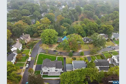 40 Greenview Way, Montclair, NJ 07043 - Photo 49