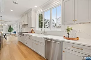 40 Greenview Way, Montclair, NJ 07043 - Photo 17