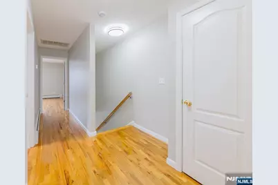 409 Lincoln Street B #B, Carlstadt, NJ 07072 - Photo 25
