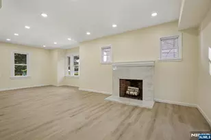 4 Lincoln Pl, Cliffside Park, NJ 07010 - Photo 7