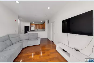 7400 River Road 206 #206, North Bergen, NJ 07047 - Photo 3