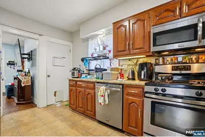 228 Totowa Road, Totowa, NJ 07512 - Photo 13