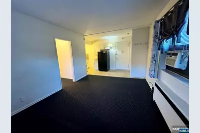 411 Park 2J #2J, Fort Lee, NJ 07024 - Photo 1
