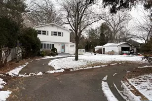 496 Cedar Ln, Paramus, NJ 07652 - Photo 1