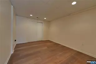 90 Dewey, Bloomfield, NJ 07003 - Photo 23