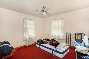 33 Beech St, Elmwood Park, NJ 07407 - Photo 9