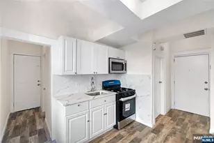 366 Badger Ave, Newark, NJ 07112 - Photo 41