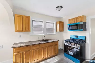 24-26 Irving Avenue, Newark, NJ 07112 - Photo 1