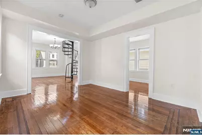 24-26 Irving Avenue, Newark, NJ 07112 - Photo 29