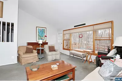 282 Spring Valley Road, Park Ridge, NJ 07656 - Photo 9