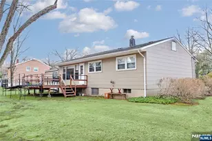 282 Spring Valley Rd, Park Ridge, NJ 07656 - Photo 33