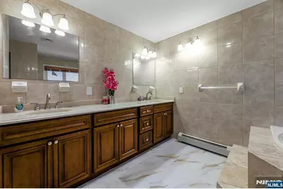 627 Concord Street, New Milford, NJ 07646 - Photo 35