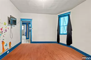 10 Treacy Ave, Newark, NJ 07108 - Photo 11