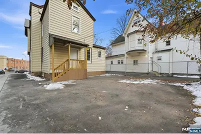 75 Washington Street, East Orange, NJ 07017 - Photo 29