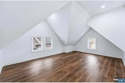 75 Washington Street, East Orange, NJ 07017 - Photo 17