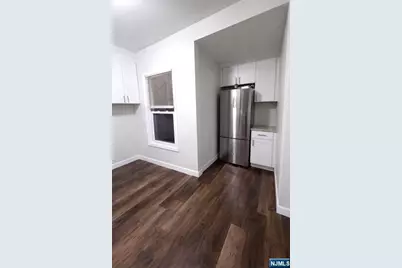 438 Devon Street 2 #2, Kearny, NJ 07032 - Photo 3