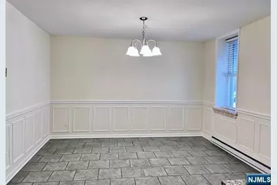 283 Orchard Street, Elmwood Park, NJ 07407 - Photo 7