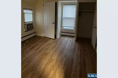 333 Maple Avenue, Oradell, NJ 07649 - Photo 11