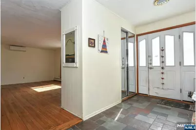 638 Washington Avenue, Washington Township, NJ 07676 - Photo 3