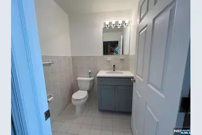 423 West Street, Fort Lee, NJ 07024 - Photo 9