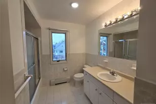 423 West St, Fort Lee, NJ 07024 - Photo 13