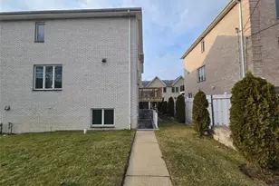 423 West St, Fort Lee, NJ 07024 - Photo 23