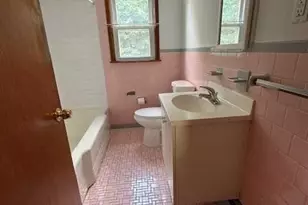 60 8th Ave, Hawthorne, NJ 07506 - Photo 9