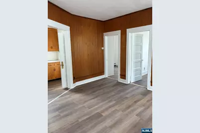 58 Rosalie Avenue 2 #2, Clifton, NJ 07011 - Photo 9