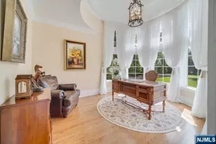 63 Grandview Ave, North Caldwell, NJ 07006 - Photo 9