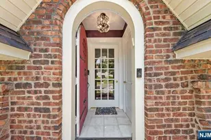 940 Garrison Ave, Teaneck Township, NJ 07666 - Photo 3