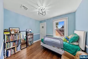 940 Garrison Ave, Teaneck Township, NJ 07666 - Photo 17