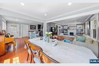 940 Garrison Avenue, Teaneck Township, NJ 07666 - Photo 11