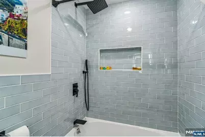 598 Bramhall Avenue 2 #2, Jersey City, NJ 07304 - Photo 9