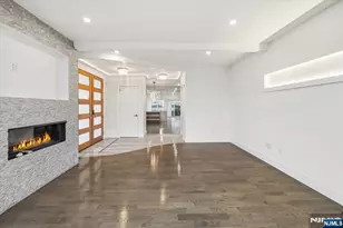 12 Orchard Street 12, Edgewater, NJ 07020 - Photo 25