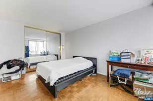 2 Horizon 626, Fort Lee, NJ 07024 - Photo 19