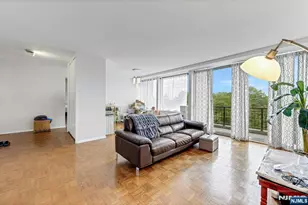 2 Horizon 626, Fort Lee, NJ 07024 - Photo 7