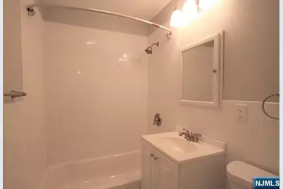 807 Washington Drive, Ramsey, NJ 07446 - Photo 3