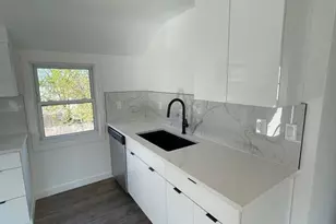 73 Macarthur Ave 2nd Floor, Lodi, NJ 07644 - Photo 5